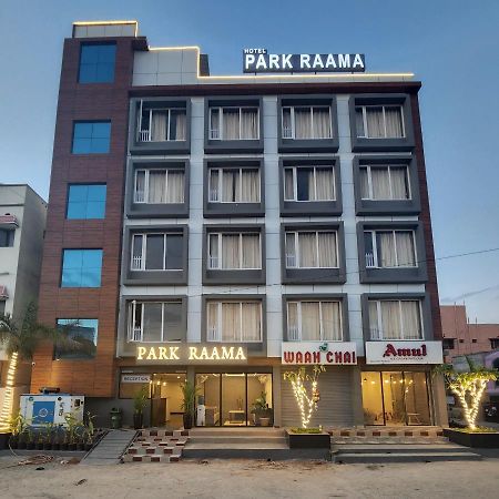 Hotel Park Raama Tirupati Eksteriør bilde
